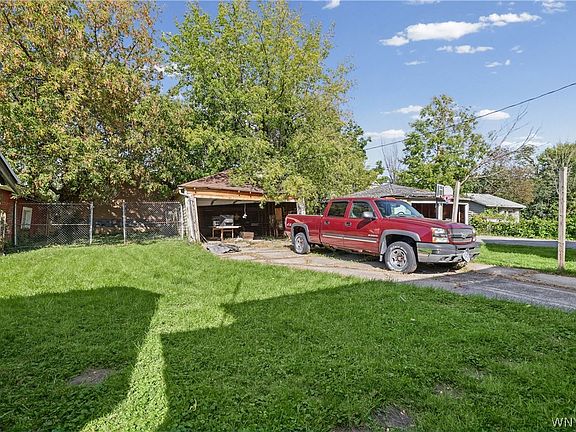 23rd image of 328 Highgate Ave