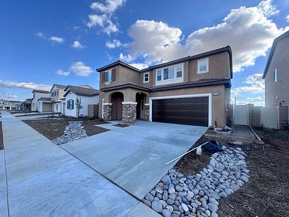 2nd image of 31393 Sycamore Leaf Dr