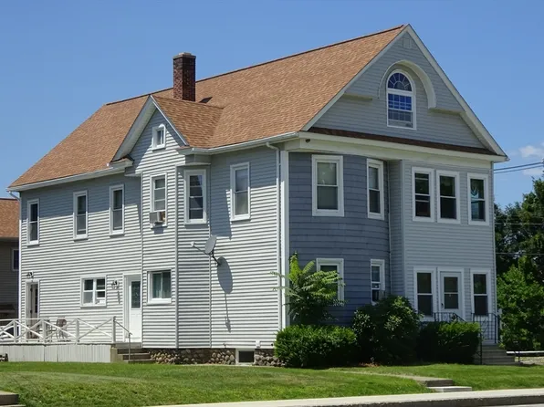 484 Burncoat St, Worcester, MA 01606