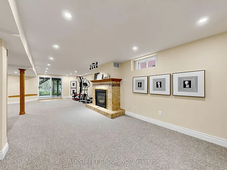 98 Brookeview Dr — Photo 40