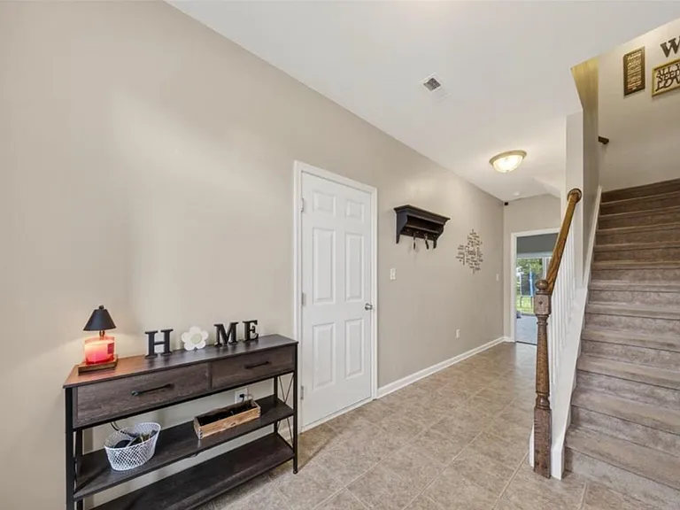 2111 Audubon Trl — Photo 3