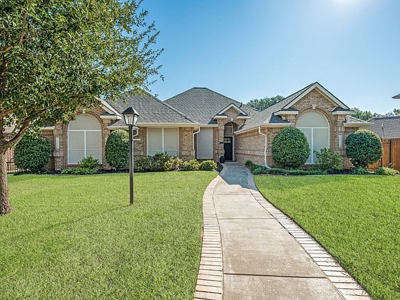 2nd image of 1500 Forest Meadows Ct