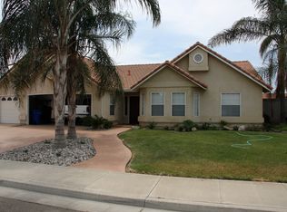 467 W Earl Way, Hanford, CA 93230