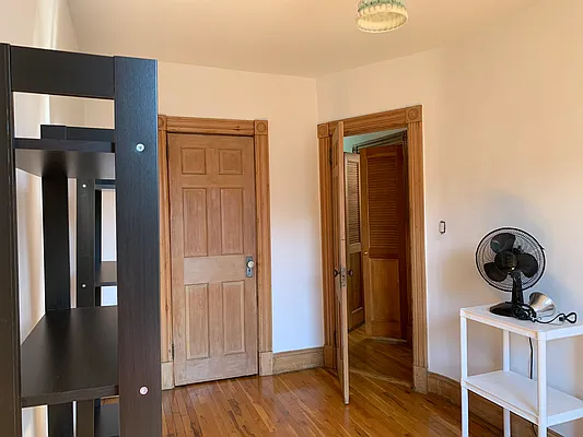 Rented by Oxford Property Group | media 63