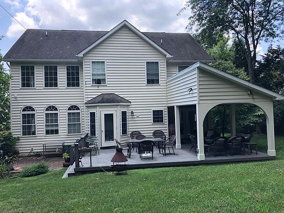 2nd image of 670 Seldon Dr