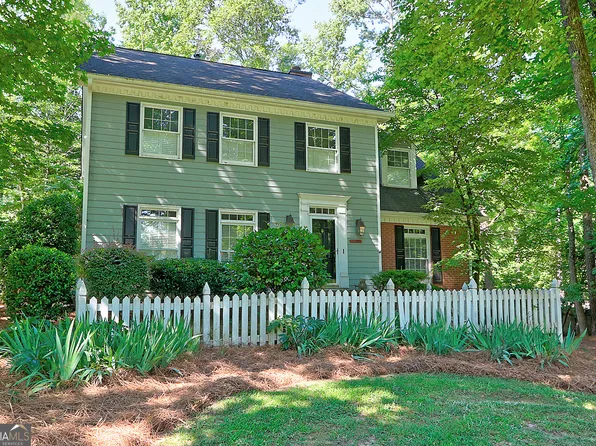 4120 Flippen Trl, Peachtree Corners, GA 30092