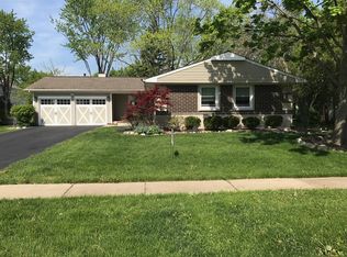 661 Woodhollow Ln, Buffalo Grove, IL