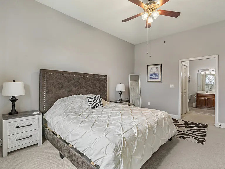 565 Rarity Bay Pkwy #302 — Photo 15