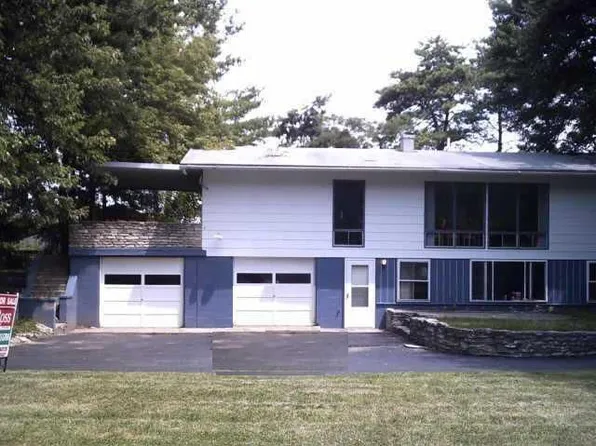 718 N Main St APT B, Marysville, OH 43040