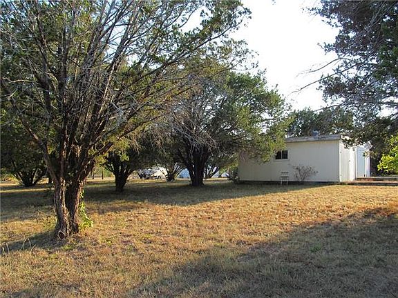 5th image of 2505 Neil Ct