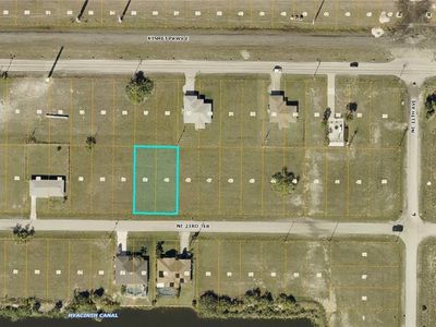 1011 NE 23rd Ter, Cape Coral, FL, 33909