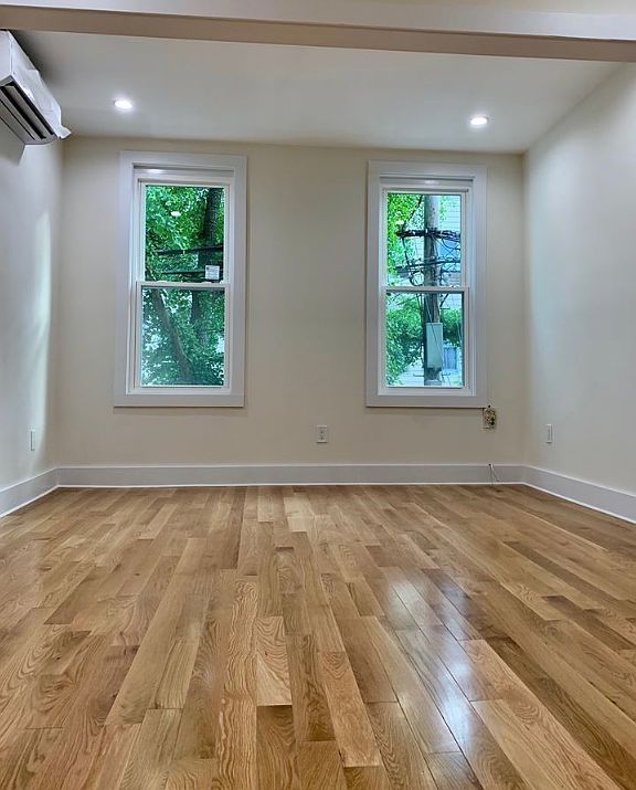 2nd image of 177 N 8th St APT 2L