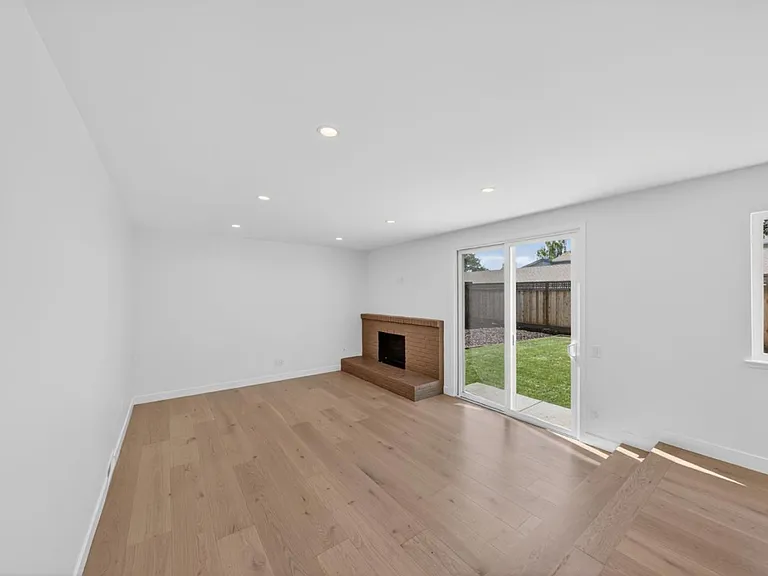 1347 Marlin Ave — Photo 8