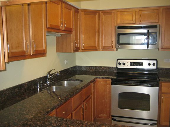 5th image of 945 8th Ave APT 9