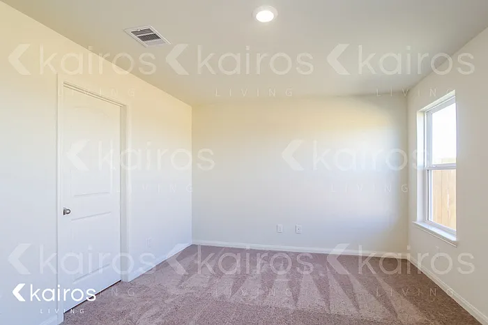 5815 Littoral Rd — Photo 7