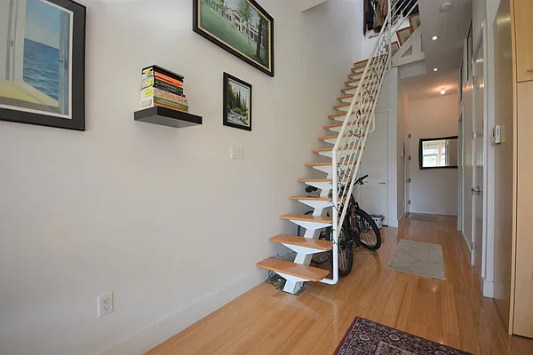 Rented by Citi Habitats | media 7