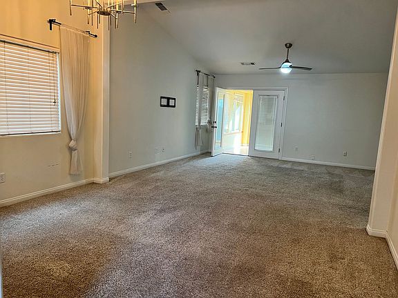 4th image of 6609 Starbright Dr