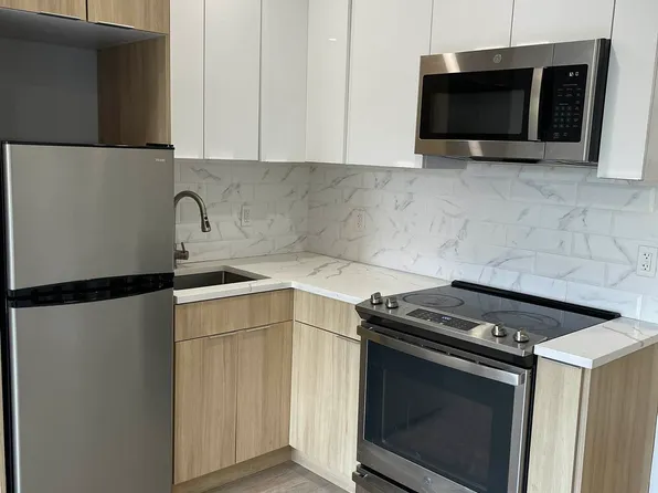 30-38 31st Street image 1 of 6