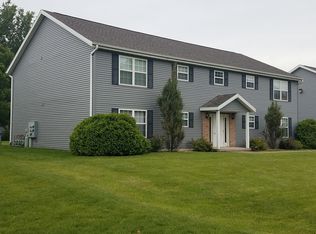 Awesome 2br Available!- Clement St., Watertown, WI 53094