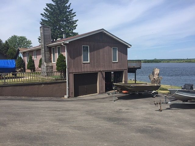 1st image of 37 Big Island Dr