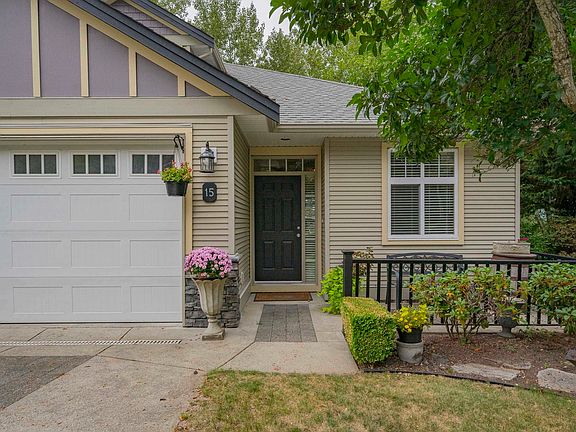 4th image of 36260 McKee Rd #15