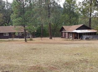 495 Savage Cr Rd, Wolf Creek, OR 97497