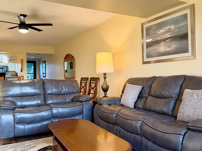 42 Plantation Dr #103 — Photo 15