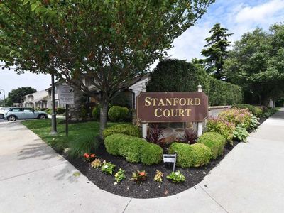 19 Stanford Court #19, Wantagh, NY, 11793