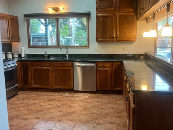 4429A Kulua Makau Pl #2, Kilauea, HI 96754