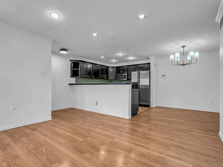 2800 Jeanetta St #610 — Photo 11