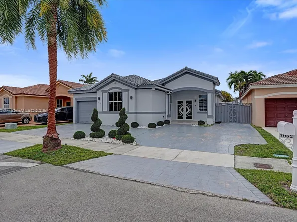 7952 NW 198th St, Hialeah, FL 33015