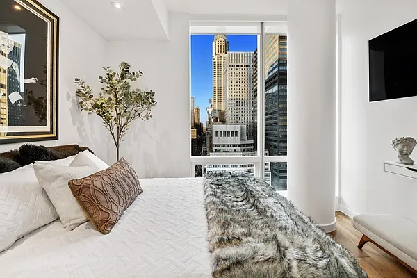 Sold by Weichert Properties - NYC | media 19