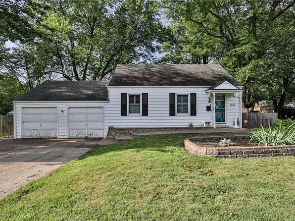 11401 E 24th St, Independence, MO 64052