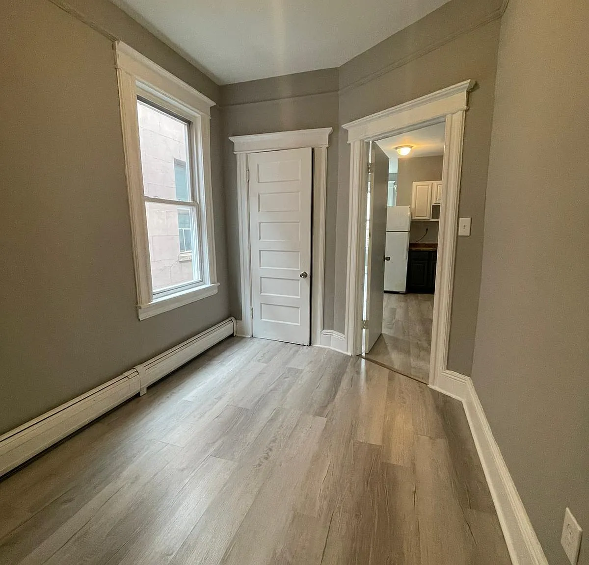 167 Clendenny Ave — Photo 2