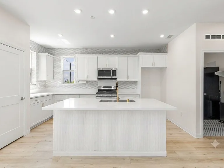 1614 Fig Tree Way — Photo 7