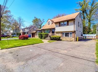 76 Lexington Ave, Dumont, NJ 07628