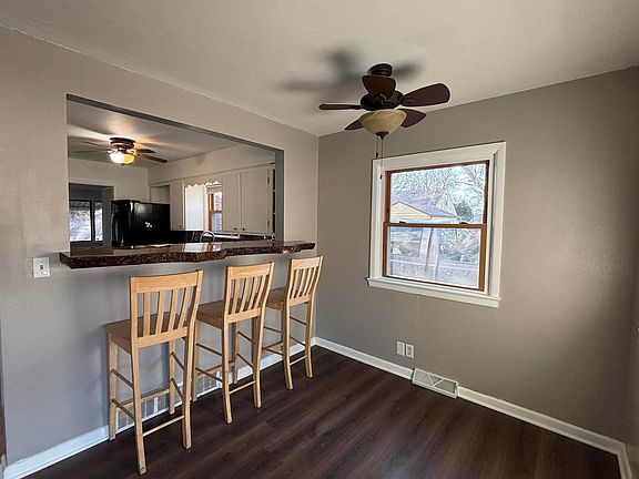 5th image of 2116 Van Wie Ave