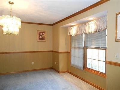 4th image of 2606 E Teaberry Ln