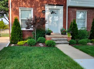 1718 15th St, Wyandotte, MI 48192