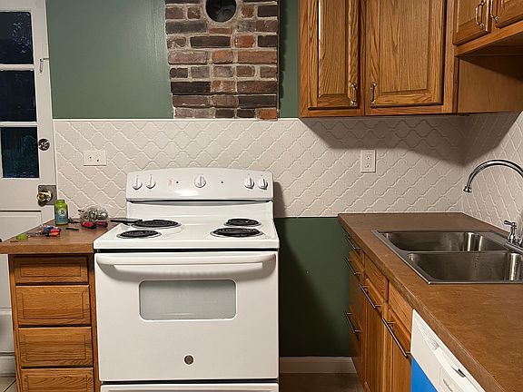 Kitchen with new appliances