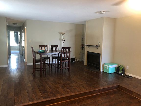 3rd image of 2204 Manzanita Way #A