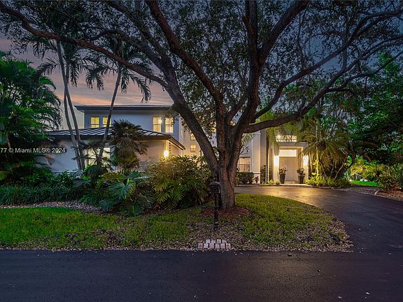 4th image of 7601 SW 148th Ter