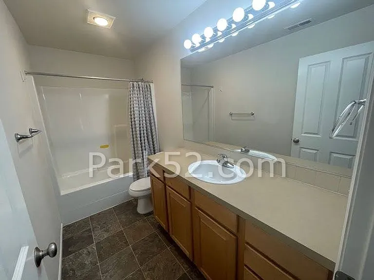 6418 41st St E — Photo 24
