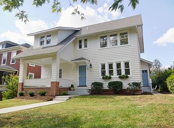 2nd image of 3016 Noble Ave