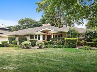 821 S Burton Pl, Arlington Heights, IL