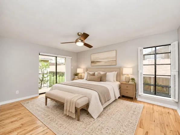 1818 Augusta Dr APT 8, Houston, TX 77057