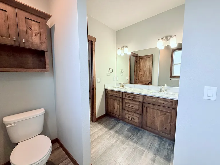 2141 N Wolfe Penn St — Photo 14