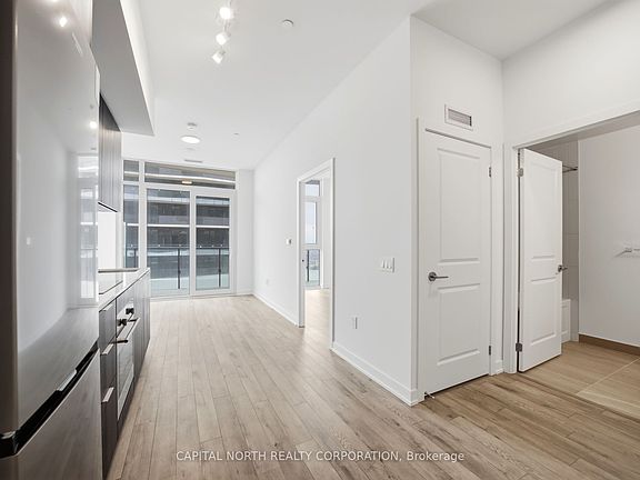 4th image of 15 Skyridge Dr #1808