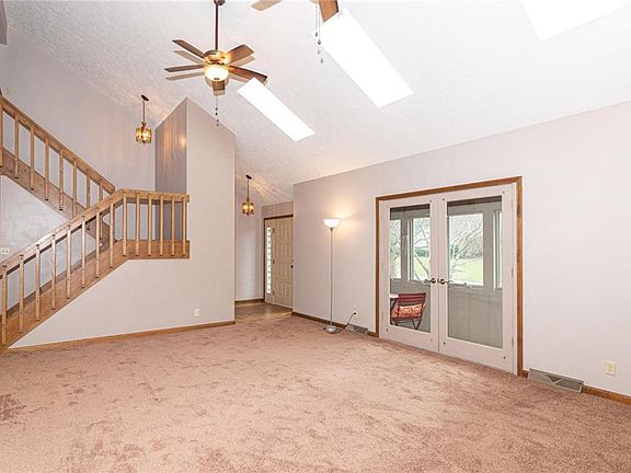 5th image of 3420 Bando Ct W
