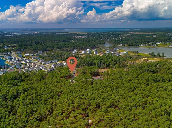 402 Summer Duck Drive, Beaufort, NC 28516